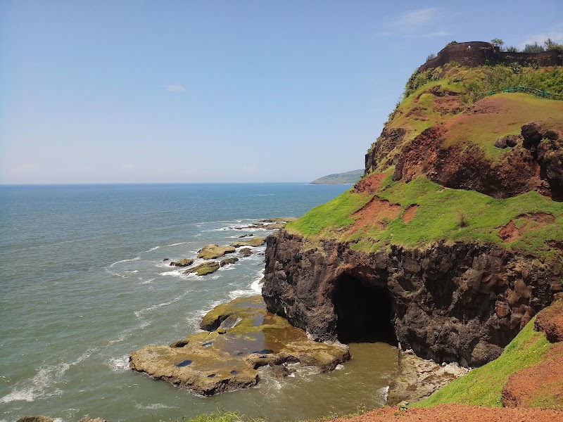 Ratna Durga - Ratna Durga, Ratnadurg Killa, Bhagwati Fort And Light House, Ratnagiri, Maharashtra 415612, India