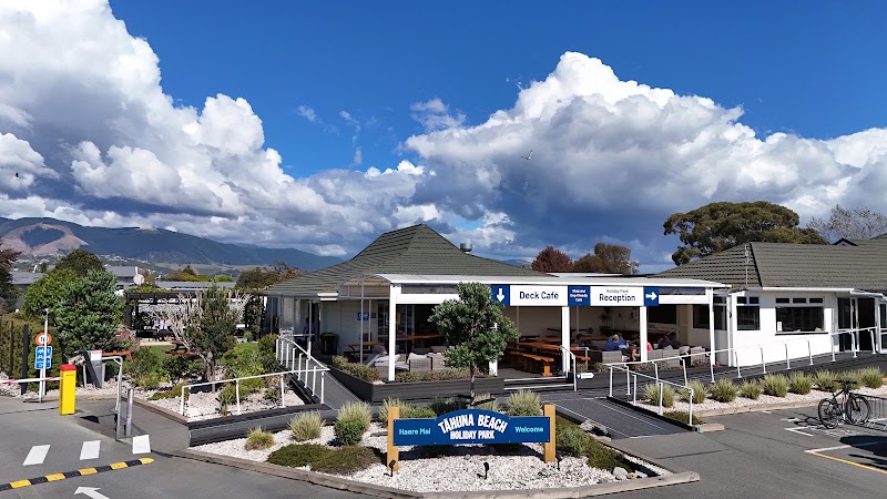 Tahuna Beach Holiday Park - Tahuna Beach Holiday Park, 70 Beach Road, Tāhunanui, Nelson 7011, New Zealand