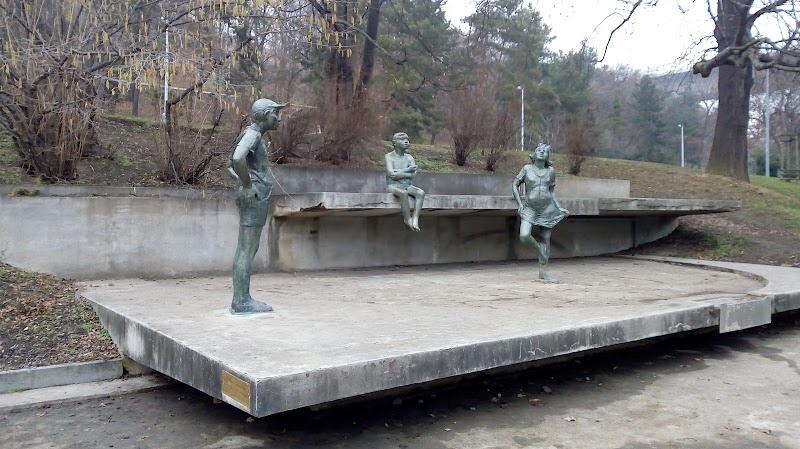 Park above Belgrade Street - Park above Belgrade Street Unnamed Road, 120 00, 120 00 Praha 2, Czechia