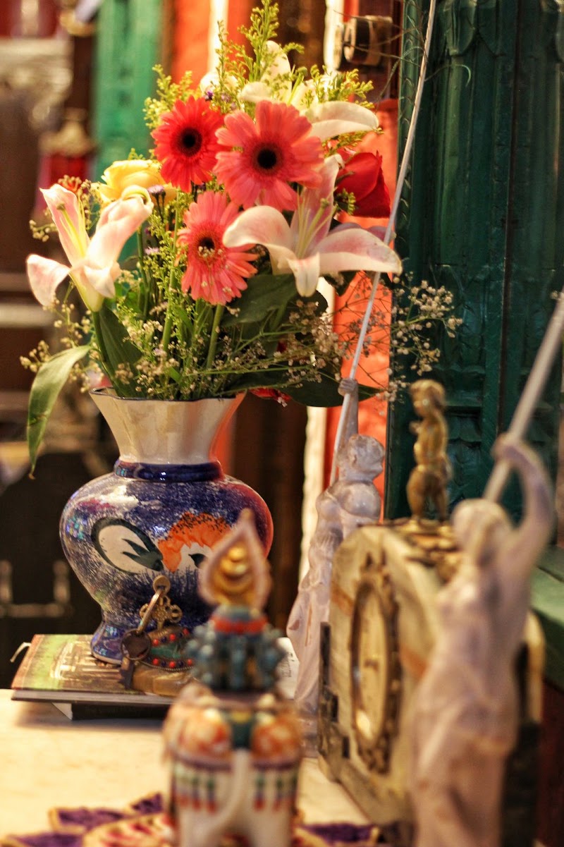 Deepalay Heritage - Deepalay Heritage, 4/28, Fern Rd, beside kamala Chatterjee school, Dhakuria, Fern Place, Gariahat, Kolkata, West Bengal 700019, India