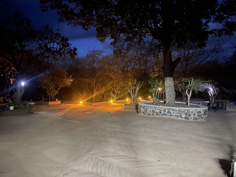 Yala Wild Safaris Camp by Malith - Yala Wild Safaris Camp by Malith, Rotawewa Sithulpahuwa Road Yodakandiya, Tissamaharama 82600, Sri Lanka