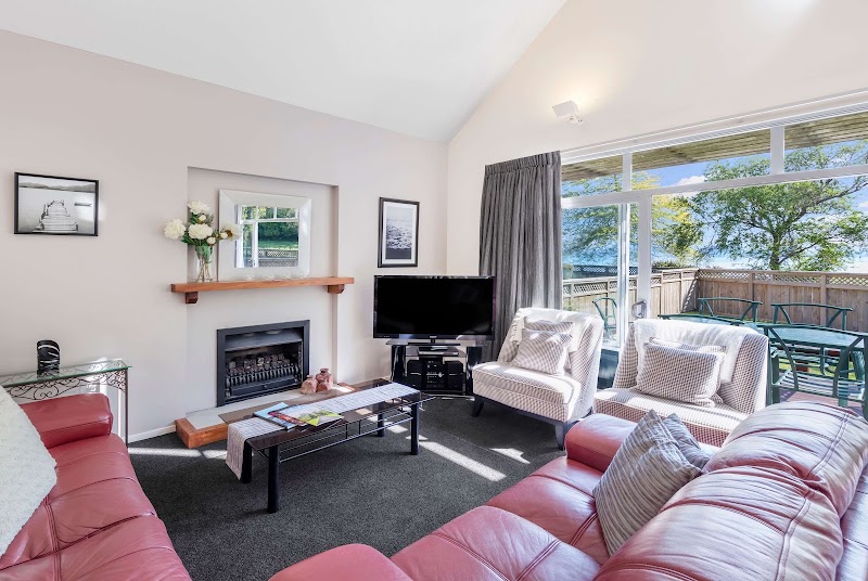 Ramada Resort By Wyndham Rotorua Marama - Ramada Resort By Wyndham Rotorua Marama 1420 Hamurana Road, Mourea, Rotorua 3074, New Zealand