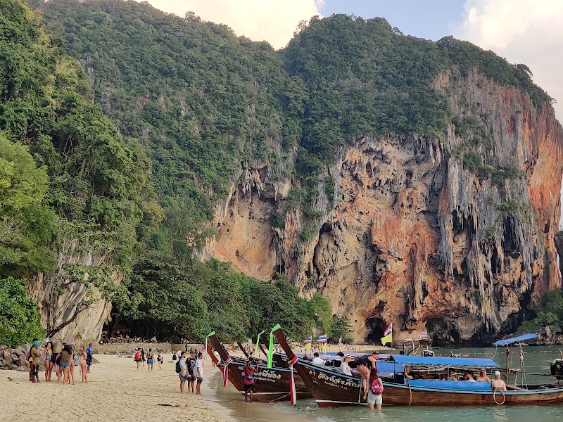 Railay Beach - Railay Beach Railay Beach, Ao Nang, Krabi, Thailand