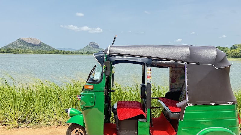 Minneriya Jeep Safari & Tours - Minneriya Jeep Safari & Tours T.B Thennakoon Mawatha, Sigiriya 21120, Sri Lanka