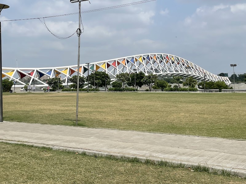Atal Bridge - Atal Bridge Sabarmati Riverfront Walkway W, Narayan Nagar Society, Kocharab, Paldi, Ahmedabad, Gujarat 380006, India
