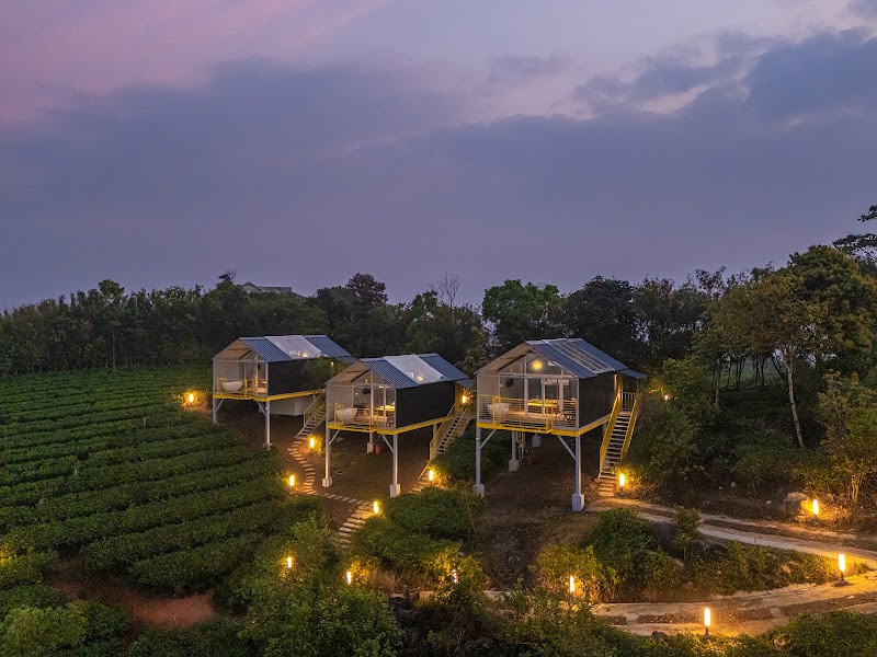 The Hosteller Bam Vagamon - The Hosteller Bam Vagamon situated at, Land - Vattapathal, 968/47-1-4, Panchayat- Elapara, Peerumade, Vagamon, Kerala 685501, India