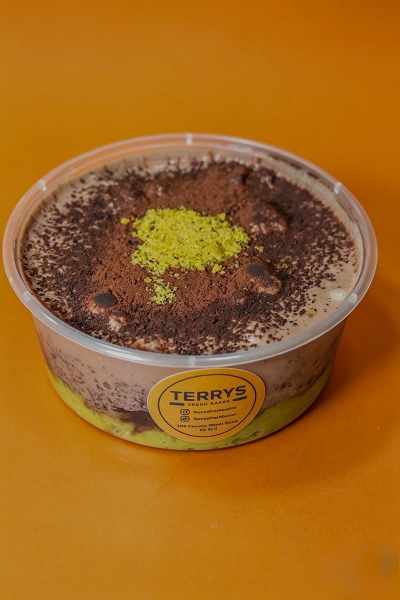 Terrys Fresh Bakes - Terrys Fresh Bakes 153 Cannon St Rd, London E1 2LX, UK