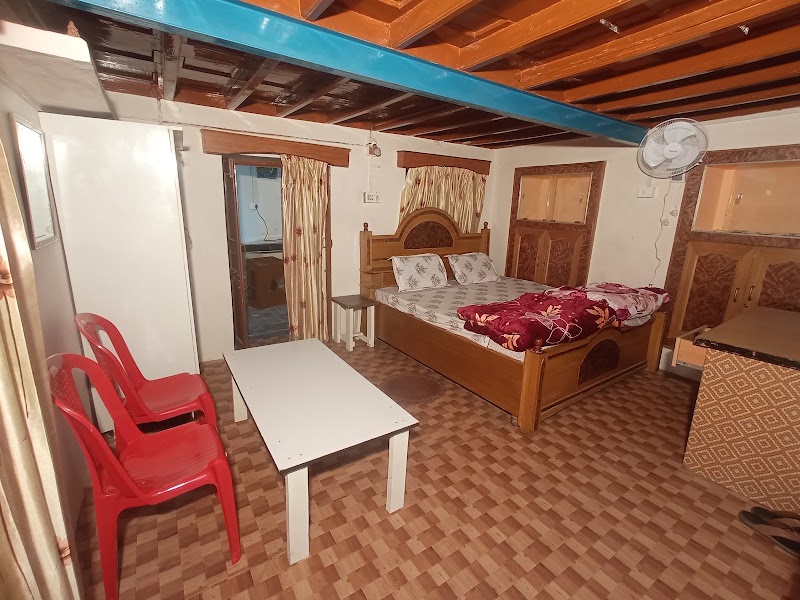 Travelodge Homestay - Travelodge Homestay Vill. Kotli, P.O. Bir, Tehsil Baijnath, Bir, Himachal Pradesh 176077, India