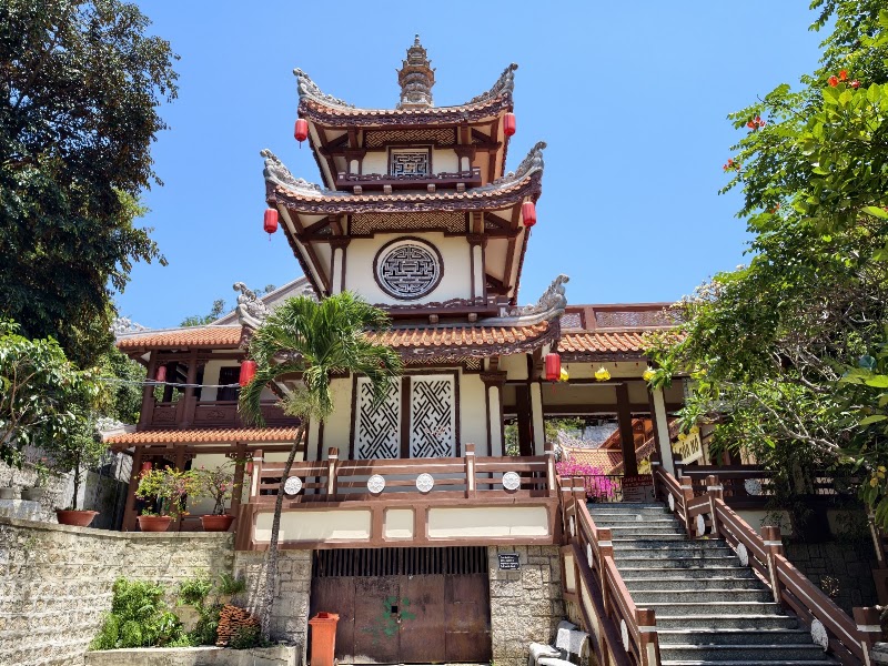 Long Son Pagoda - Long Son Pagoda 22 Đ. 23 Tháng 10, Tây Nha Trang, Khánh Hòa 650000, Vietnam