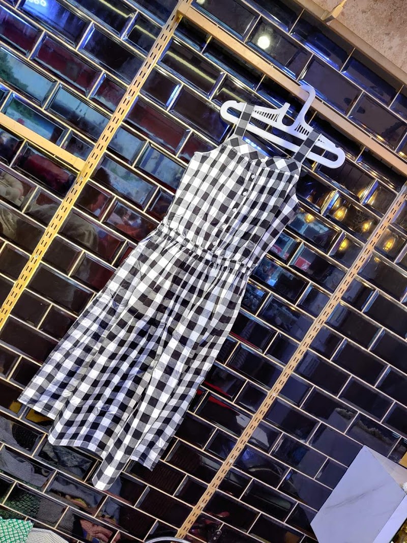 Clothes 'N; More - Clothes 'N; More Shop No.4 & 5, Ajmal Khan Rd, near Metro Station, Block 1, WEA, Karol Bagh, New Delhi, Delhi, 110005, India