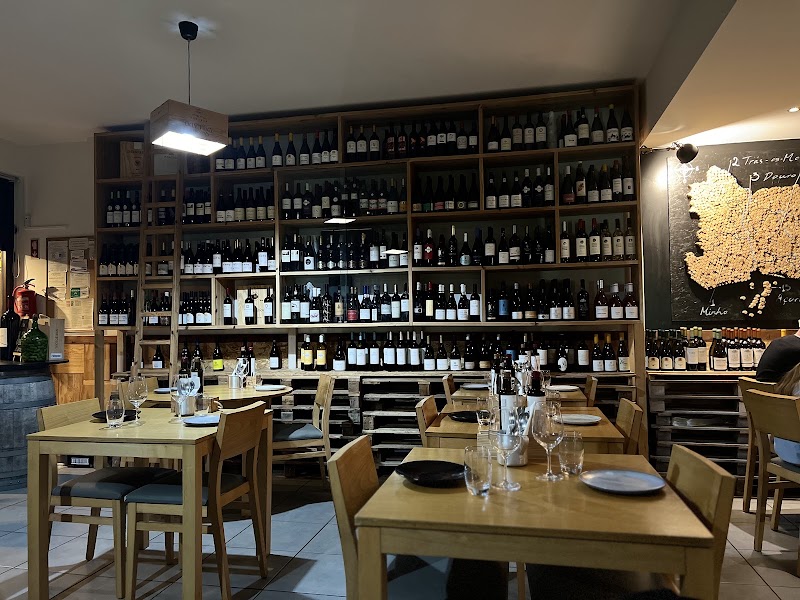Repolho Gastrobar & Garrafeira Lagos - Repolho Gastrobar & Garrafeira Lagos Repolho Gastrobar, Largo Salazar Moscoso 3 Lj B, 8600-522 Lagos, Portugal