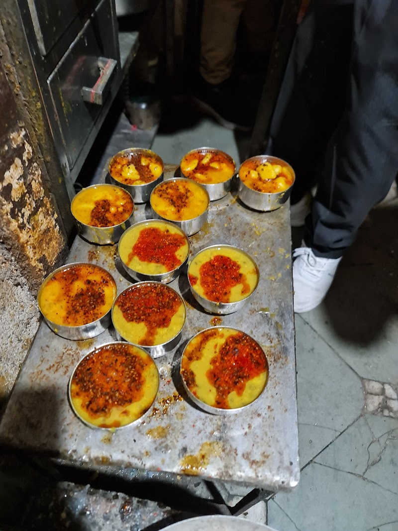Pandit Vaishno Dhaba - Pandit Vaishno Dhaba F26J+PC7, Roshan Pura, Gurugram, Haryana 122001, India
