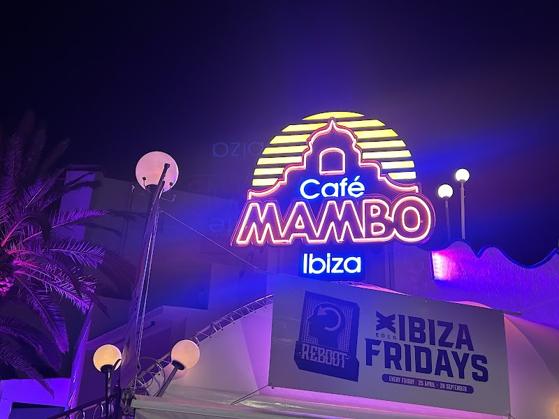 Café Mambo Ibiza - Café Mambo Ibiza, Carrer Vara de Rey, 40, 07820 Sant Antoni de Portmany, Illes Balears, Spain