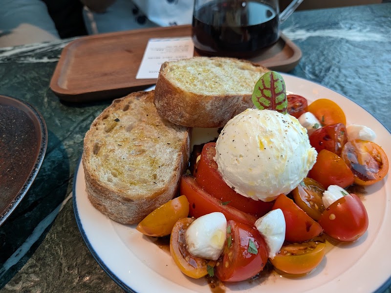 Simple Kaffa - Simple Kaffa 110, Taiwan, Taipei City, Xinyi District, Xicun Village, Section 5, Xinyi Rd, 7號88樓