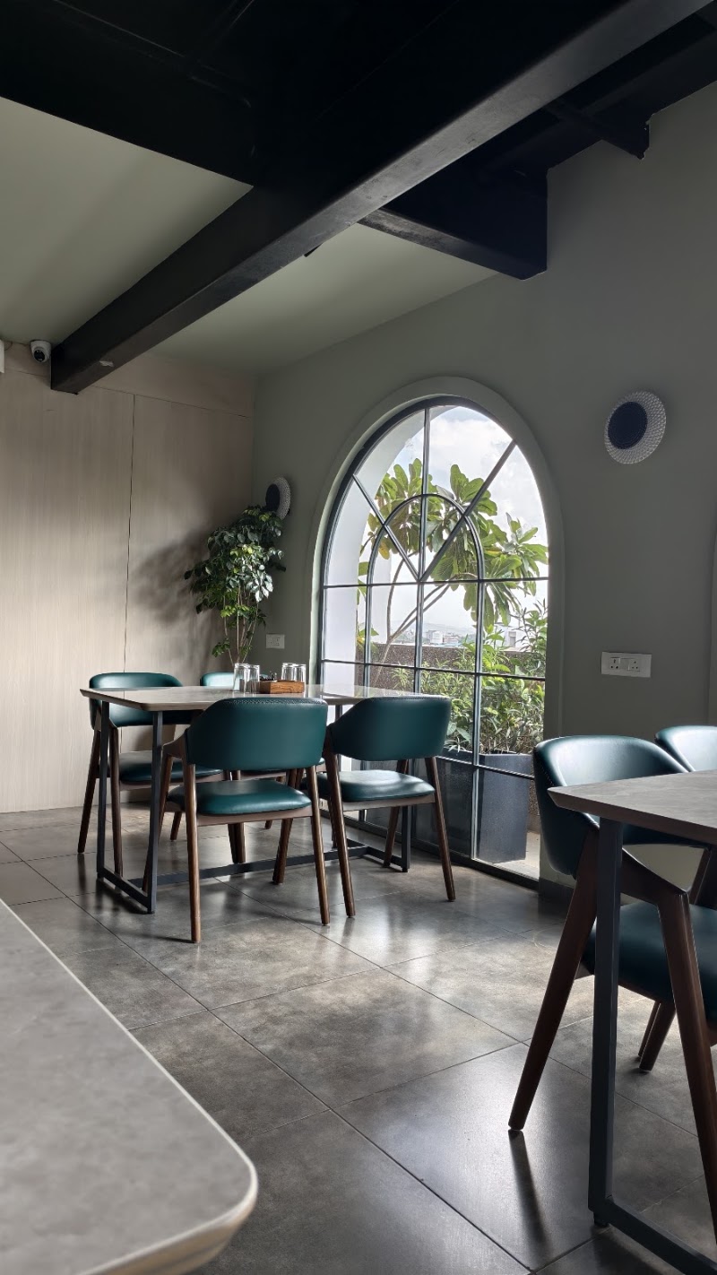 Vana Restro & Lounge - Vana Restro & Lounge Rooftop, Champion Prime Building, Champion Marg, Shakti Nagar, Udaipur, Rajasthan 313001, India