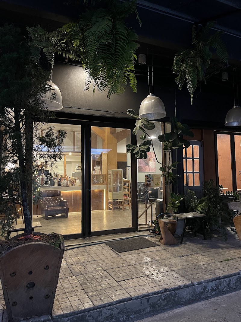 Suthep Gate Hostel - Suthep Gate Hostel 100/103-105 ช้างเผือก Tambon Chang Phueak, Amphoe Mueang Chiang Mai, Chang Wat Chiang Mai 50300, Thailand