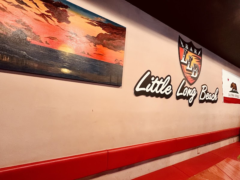 Little Long Beach - Little Long Beach Japan, 〒556-0016 Osaka, Naniwa Ward, Motomachi, 1-chōme−4−２２ ロアジール難波 １０１ 号