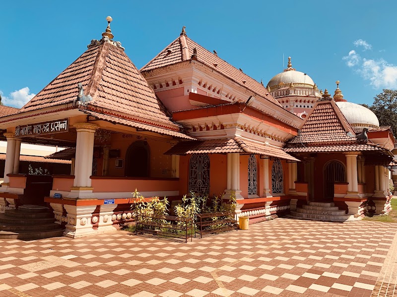 Shri Nageshi Temple, - Shri Nageshi Temple, Bandiwade, Donshiwado, Ponda, Bandiwada, Goa 403401, India