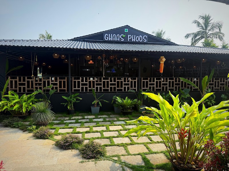 Ghaas Phoos - Veg Kitchen & Bar