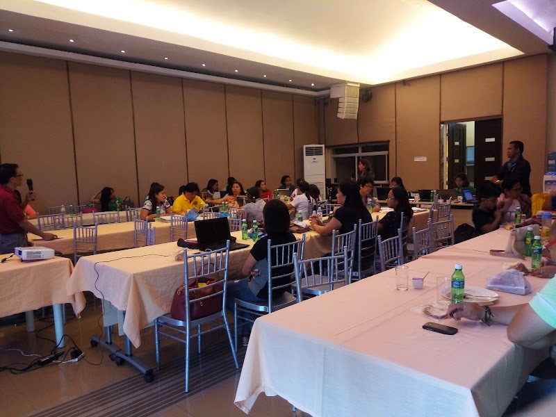 Luxury Suites Hotel - Luxury Suites Hotel tcs building, Burgos St, Downtown, Tacloban City, 6500 Leyte, Philippines