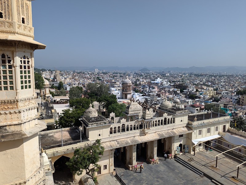 City Palace - City Palace Old City, Udaipur, Rajasthan 313001, India
