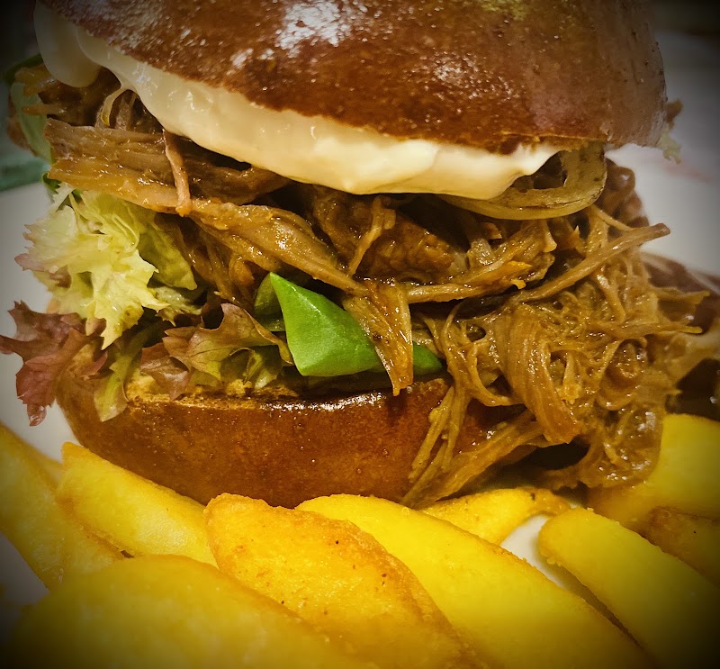 Columbus burger restaurant - Columbus burger restaurant 3, Heydukova 164, Vnitřní Město, 397 01 Písek-Písek 1, Czechia