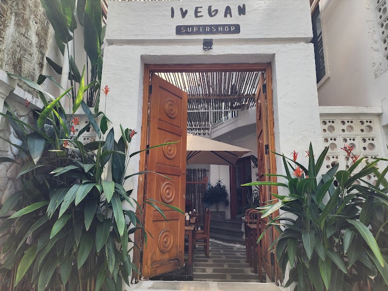 IVEGAN SUPERSHOP - IVEGAN SUPERSHOP Lô 31 An Thượng 4, Ngũ Hành Sơn, Đà Nẵng 550000, Vietnam