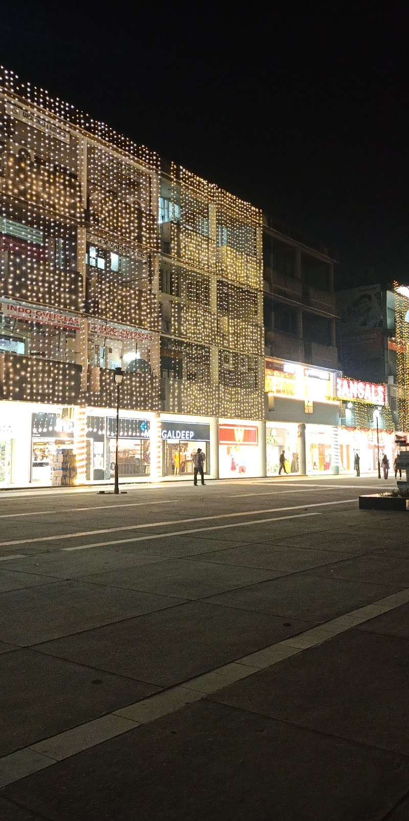 Shopping Plaza - Shopping Plaza, Sector 1, 17C, Sector 17, Chandigarh, 160017, India