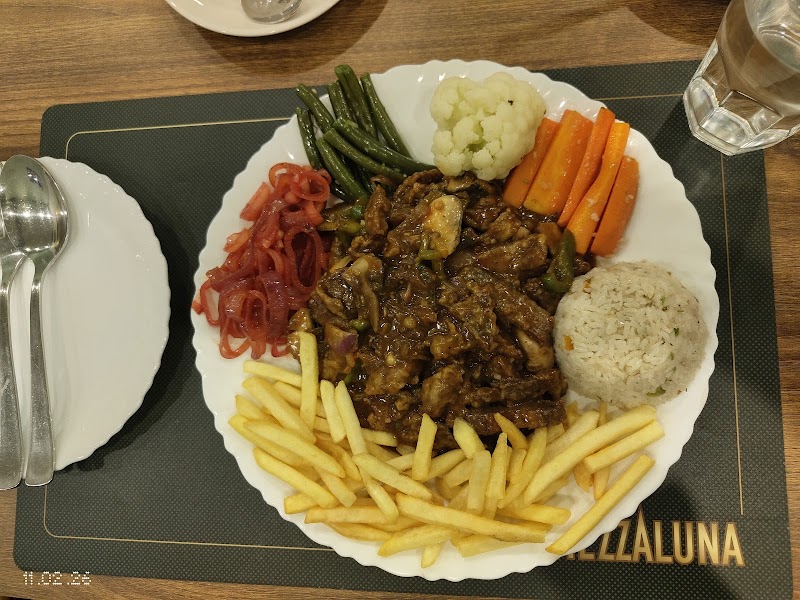 Mezzaluna Casual Dining - Mezzaluna Casual Dining 353, 14th Cross Rd, Stage 2, Hoysala Nagar, Indiranagar, Bengaluru, Karnataka 560008, India