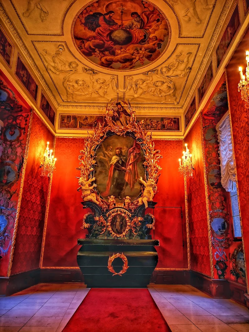 Lobkowicz Palace - Lobkowicz Palace, Jiřská 3, 119 00 Praha 1-Hradčany, Czechia