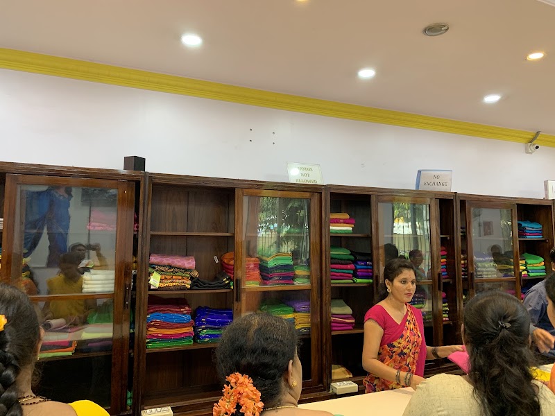 KSIC Silk Weaving Factory - KSIC Silk Weaving Factory, Mananthavadi Rd, near NI Engineering College, Vidyaranyapura, Mysuru, Karnataka 570008, India