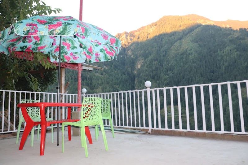Hill View Homestay - Hill View Homestay, village Bharthidhar p.o. Tandi, Teh. Banjar, District. Kullu, Pin Code 175123, Bini, Himachal Pradesh 175123, India