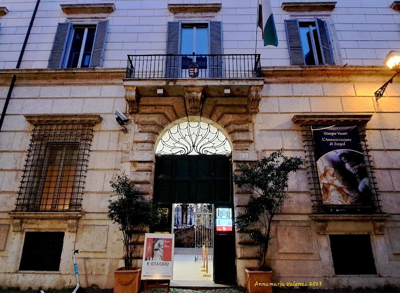Palazzo Falconieri - Palazzo Falconieri, V. Giulia, 1, 00186 Roma RM, Italy