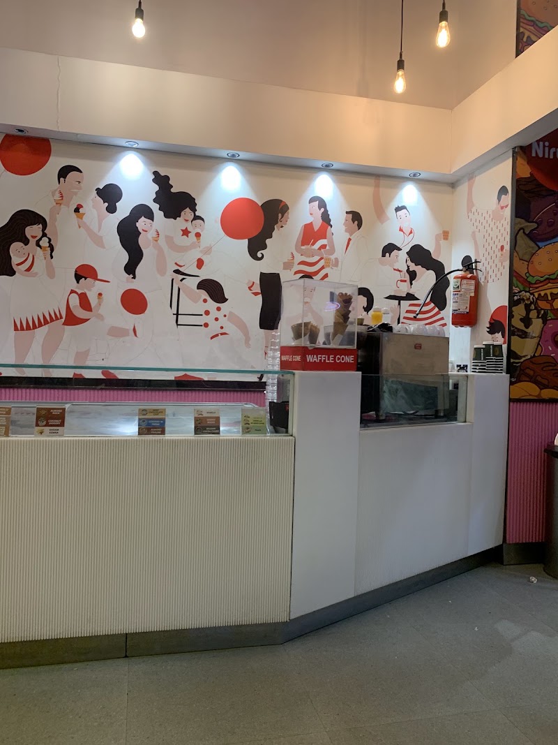 Nirula's Connaught Place - Nirula's Connaught Place, M-57, Shankar Market, Block M, Connaught Place, New Delhi, Delhi 110001, India