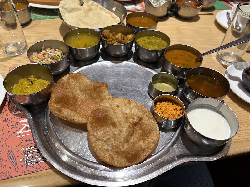 Hotel Dasaprakash/ Udupi Brindavan - Hotel Dasaprakash/ Udupi Brindavan, 18/163A/ 6, Shamshabad Road, near Amit Jaggi Hospital, Vibhav Nagar, Tajganj, Agra, Uttar Pradesh 282001, India