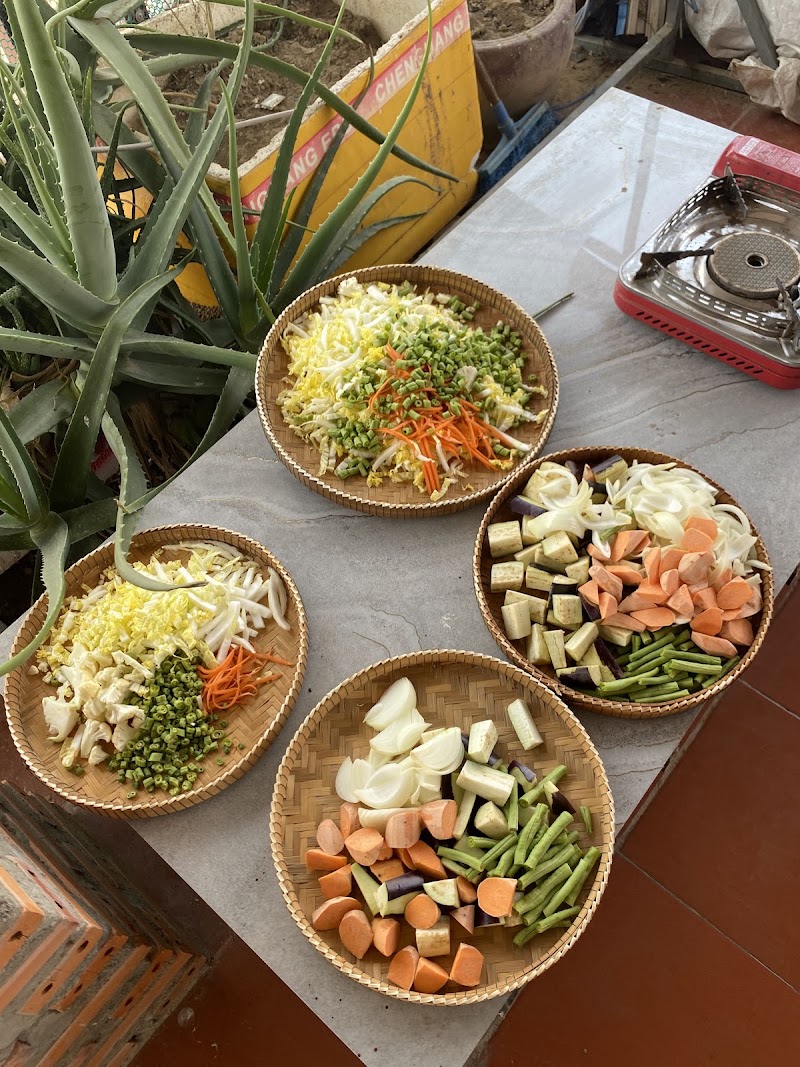 Cooking class Family Sambath my family offering home stay who love to meeting local life styles of Cambodia - Cooking class Family Sambath my family offering home stay who love to meeting local life styles of Cambodia, 449, group 26 NR5, Phum Ochar, Cambodia