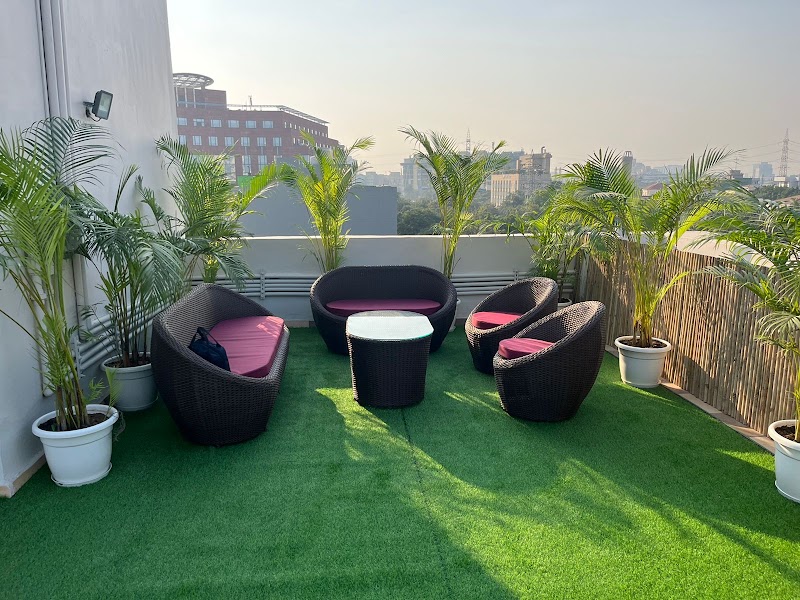Saltstayz Select - Huda City Center - Saltstayz Select - Huda City Center Plot No. 8 C, Block C, Sushant Lok Phase I, Sector 43, Gurugram, Haryana 122009, India