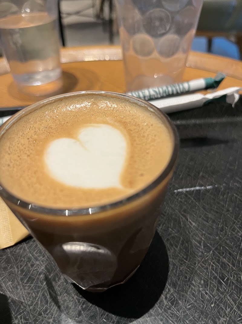 Starbucks - Starbucks, Ground Floor Ward, Plot No 198, Cement Rd, near Dharampeth Extension, Dharampeth Extension, Shivaji Nagar, Nagpur, Maharashtra 440010, India