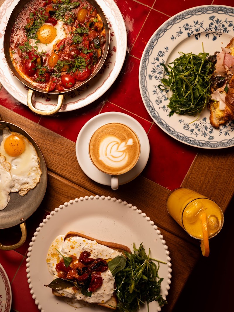 Fragola Marais - Trattoria Italienne & Brunch - Fragola Marais - Trattoria Italienne & Brunch 7 Rue Rambuteau, 75004 Paris, France