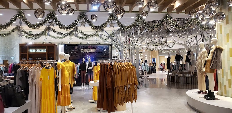 El Palacio de Hierro Polanco - El Palacio de Hierro Polanco Av Moliere 222, Polanco, Polanco II Secc, Miguel Hidalgo, 11530 Ciudad de México, CDMX, Mexico