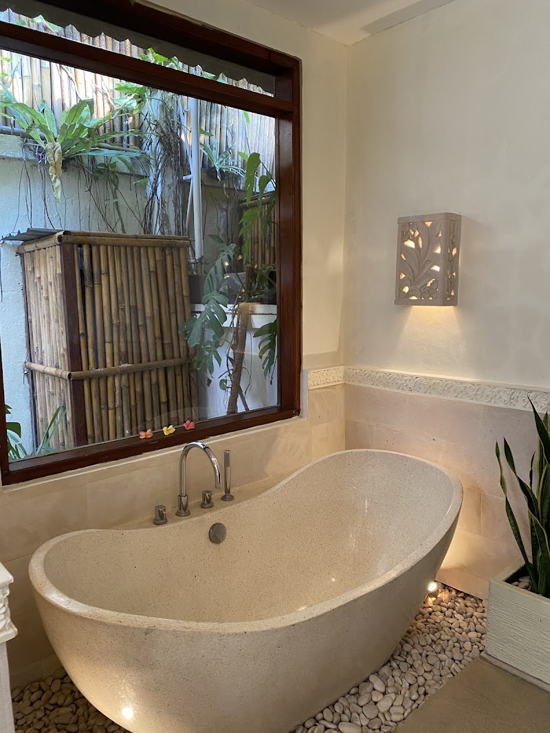 Villa Seriska, Seminyak - Villa Seriska, Seminyak Gg. Mangga No.8, Seminyak, Kec. Kuta, Kabupaten Badung, Bali 80361, Indonesia