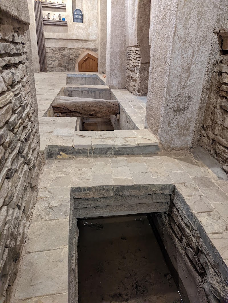Falaj Al Khatmain birkat al mouz - Falaj Al Khatmain birkat al mouz, WMF9+823, Birkat Al Mouz, Oman