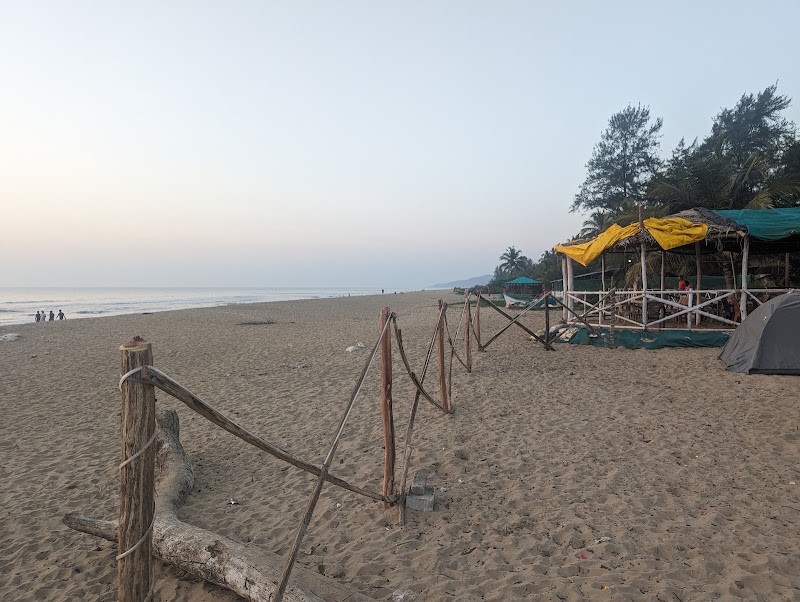 Bhavikodla Beach, Gokarna - Bhavikodla Beach, Gokarna, H8F2+RFG, Gokarna, Karnataka, India