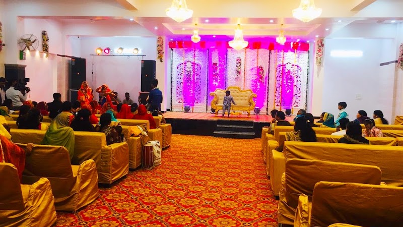 Krishna Palace and guest house
