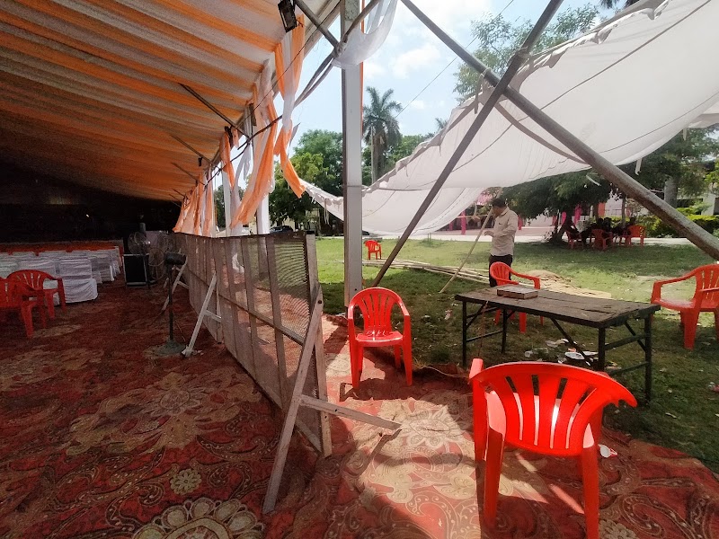 Kalawati Dharamshala - Kalawati Dharamshala Kanwali Rd, Laxman Chowk, Dehradun, Uttarakhand 248001, India