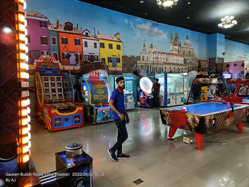 The Grand Venice Mall - The Grand Venice Mall Plot No SH3, near Pari Chowk, Block B, Site IV, Surajpur Site 4, Greater Noida, Uttar Pradesh 201315, India