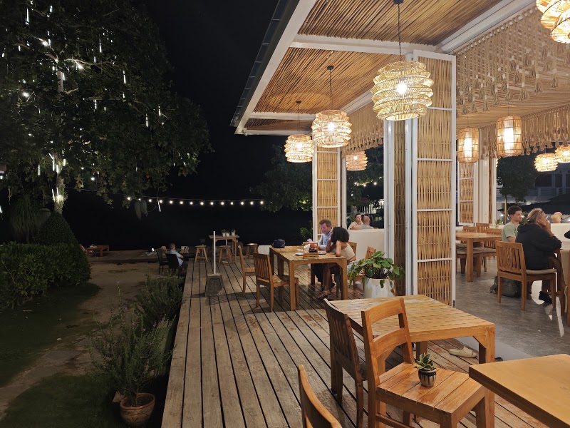 The Cove Restaurant and Bar at Assava - The Cove Restaurant and Bar at Assava 22/44 Moo 3 Chalok Baan Kao Koh Tao Koh Phangan Tambon Ko Tao, Chang Wat Surat Thani 84360, Thailand