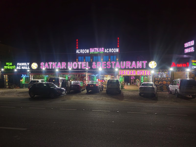 Satkar Hotel Dausa - Satkar Hotel Dausa Satkar hotel, NH21, Agra Rd, opp. Govind dev ji mandir, near girraj dharan mandir, Dausa, Bichalwas Rural, Rajasthan 303303, India