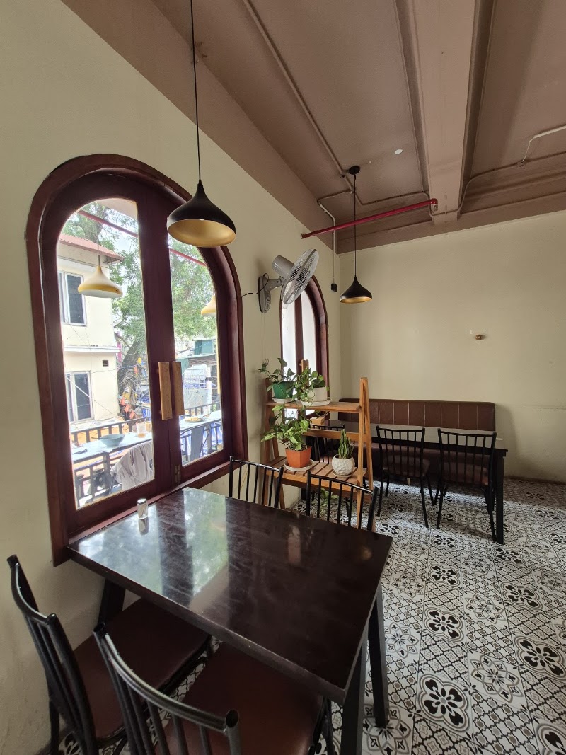 Sanur Resto - Melayu & VN Halal Cuisine - Sanur Resto - Melayu & VN Halal Cuisine 1 P. Tống Duy Tân, Hoàn Kiếm, Hà Nội 100000, Vietnam