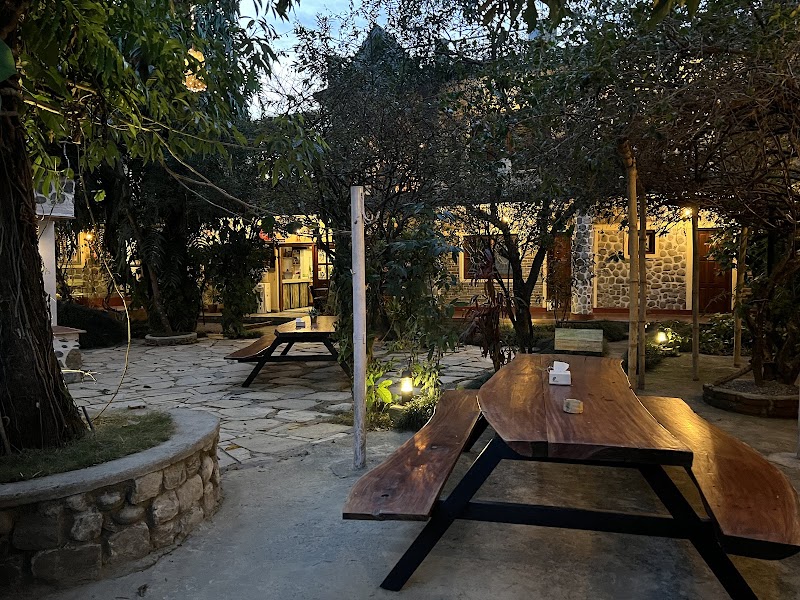 Gaurishankar Backpacker’s hostel - Gaurishankar Backpacker’s hostel Durbar Marg, Pokhara 33700, Nepal